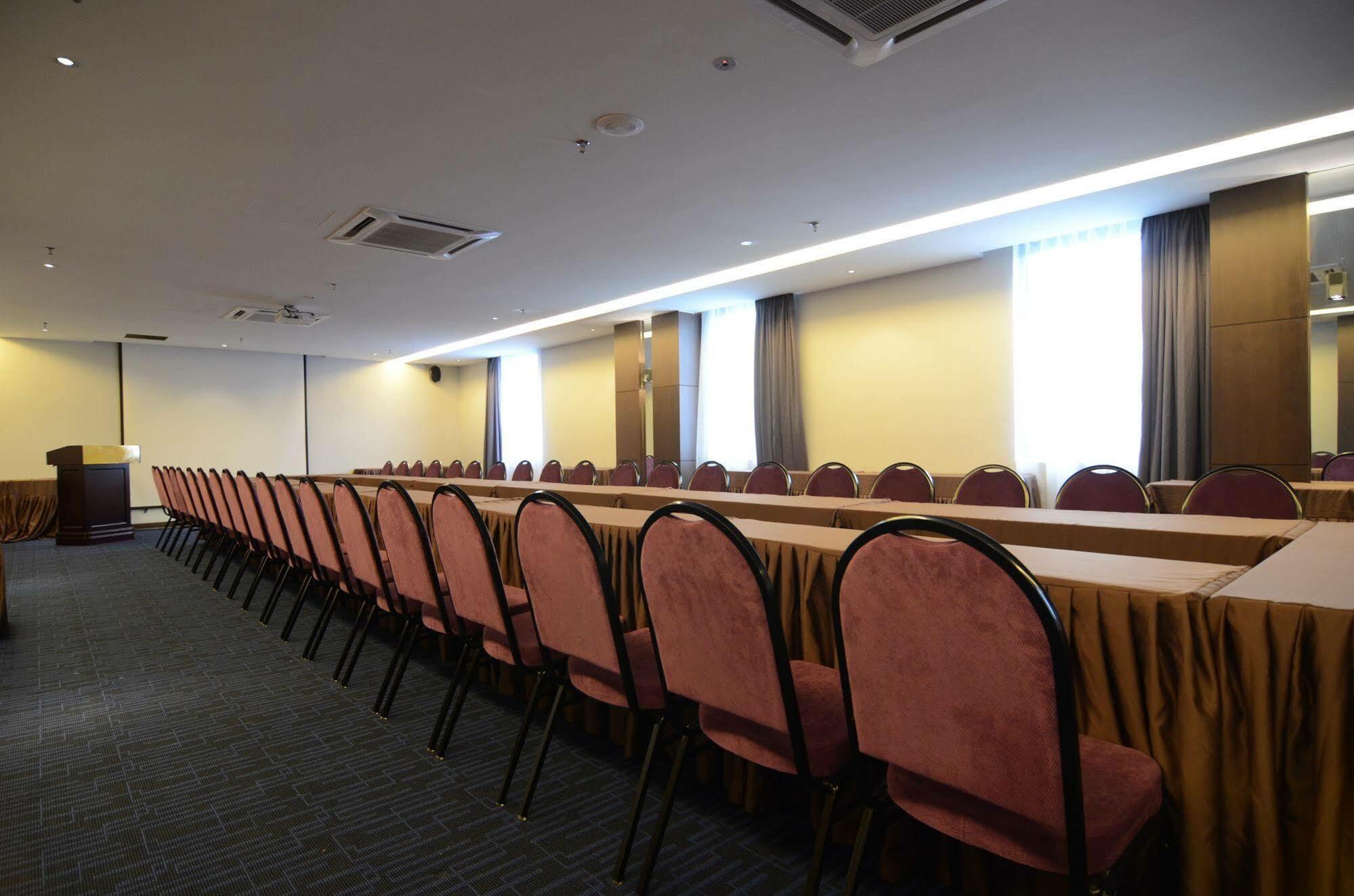 The Leverage Business Hotel Johor Bahru Dış mekan fotoğraf